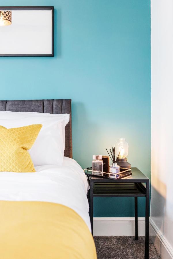 Business & Leisure 2 Bedroom & Parking By Damask Homes Ilford Esterno foto